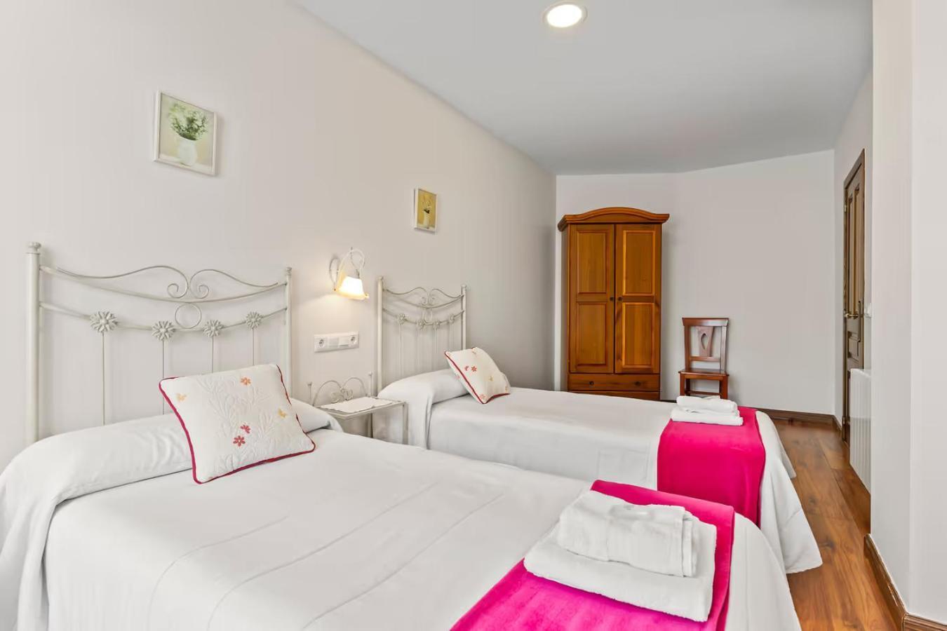 Apartamentos Turisticos As Cetareas Rinlo Cameră foto